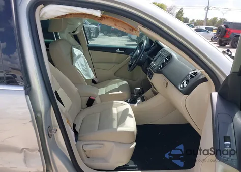 2012 Volkswagen Tiguan Se z USA, uszkodzony, nr VIN WVGBV7AX6CW585386